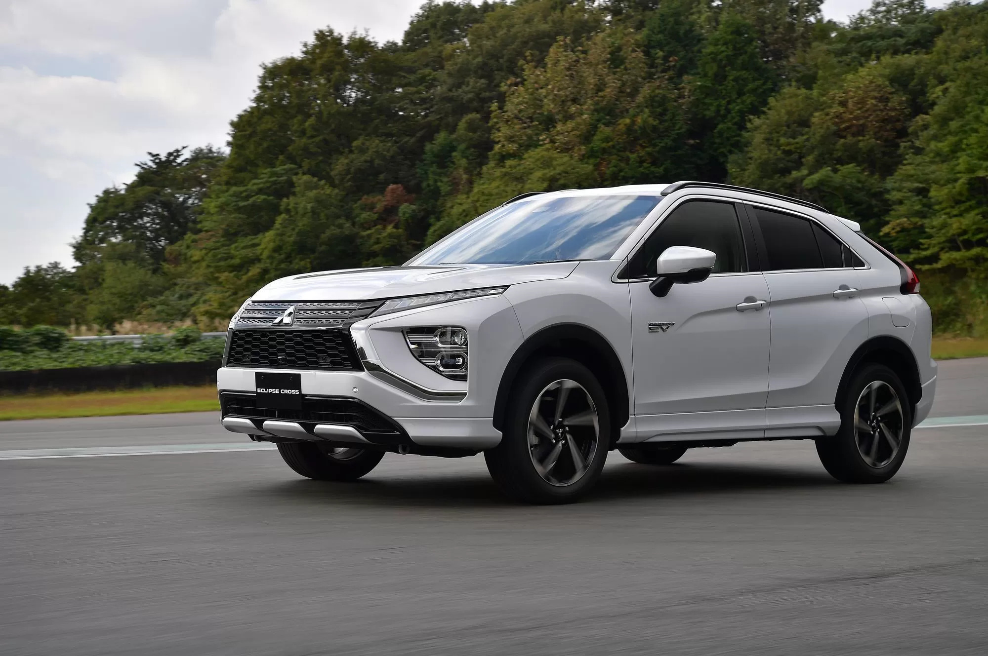 Cross 2021. Mitsubishi Eclipse Cross 2021. Митсубиси Эклипс кросс 2021. Eclipse Cross 2021. Мицубиси Эклипс кросс 2021.