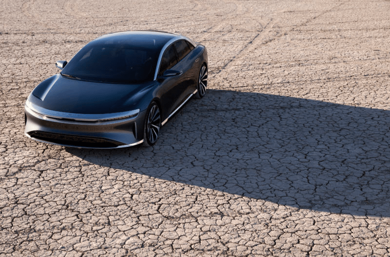 Lucid Motors йде в атаку: конкурент Tesla випустить електромобіль за  000