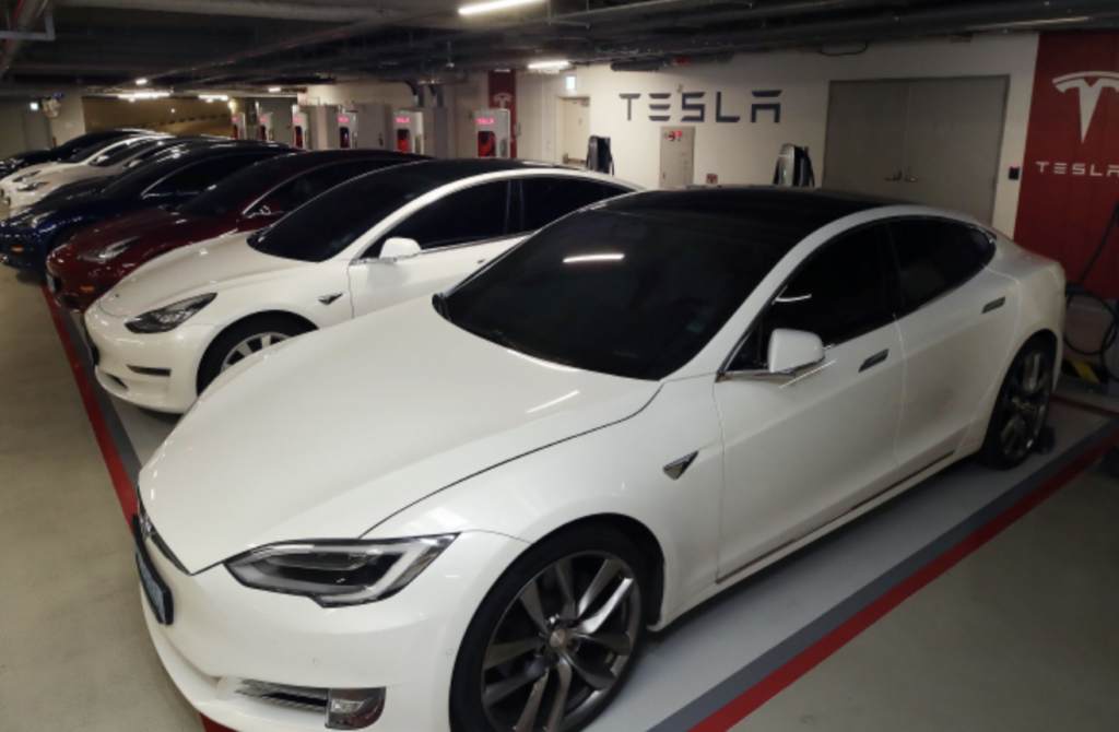 Три комплектації: електромобіль Tesla Model Y почали продавати в Південній Кореї