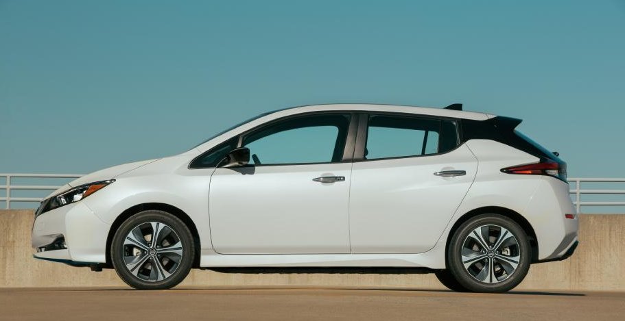 Більше 20 замовлень за два дні: попит на офіційний Nissan Leaf здивував скептиків
