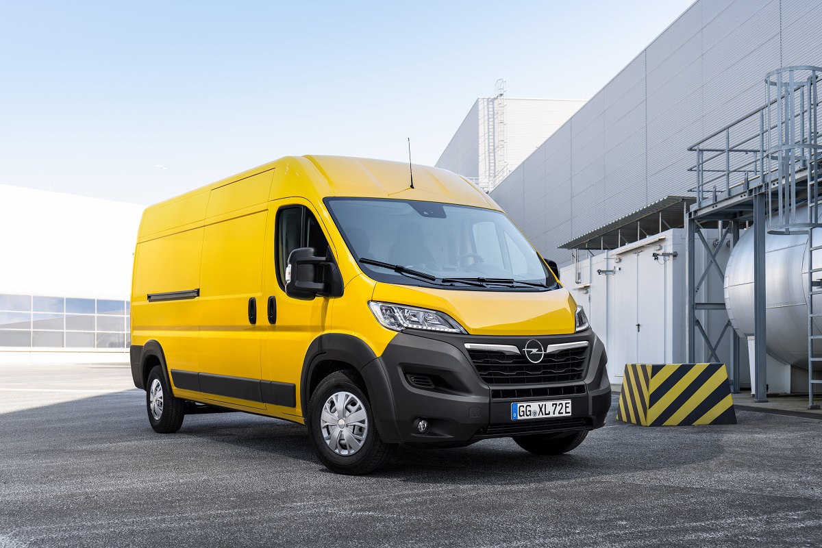 Opel movano википедия