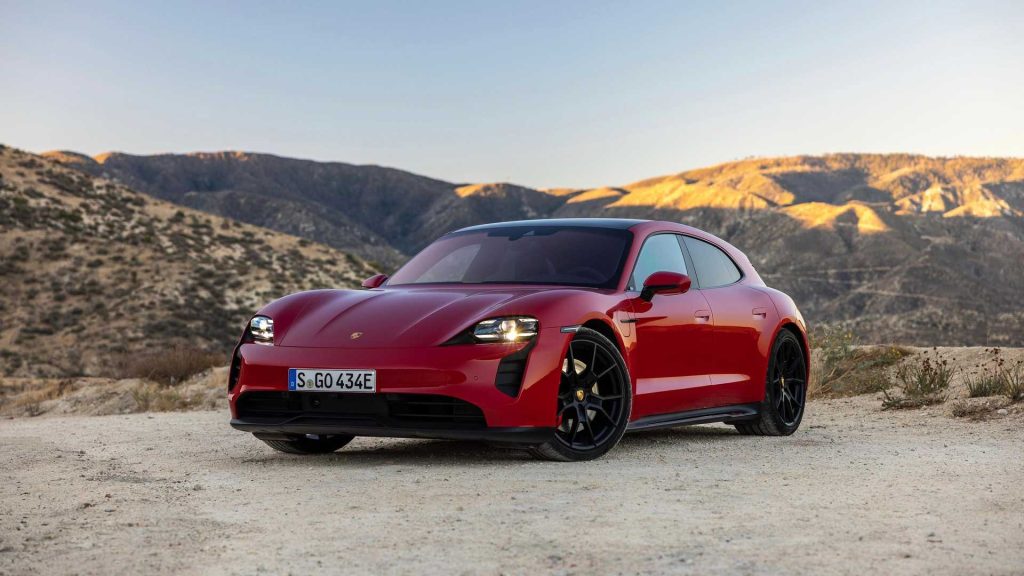 Porsche прозвітувала про падіння продажів електромобілів Taycan та назвала причину