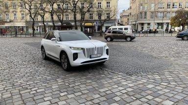 hongqi e-hs9