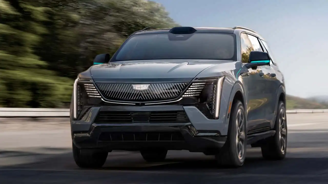 Фірмовий автопілот GM Super Cruise тренується за принципом “100 років водіння”