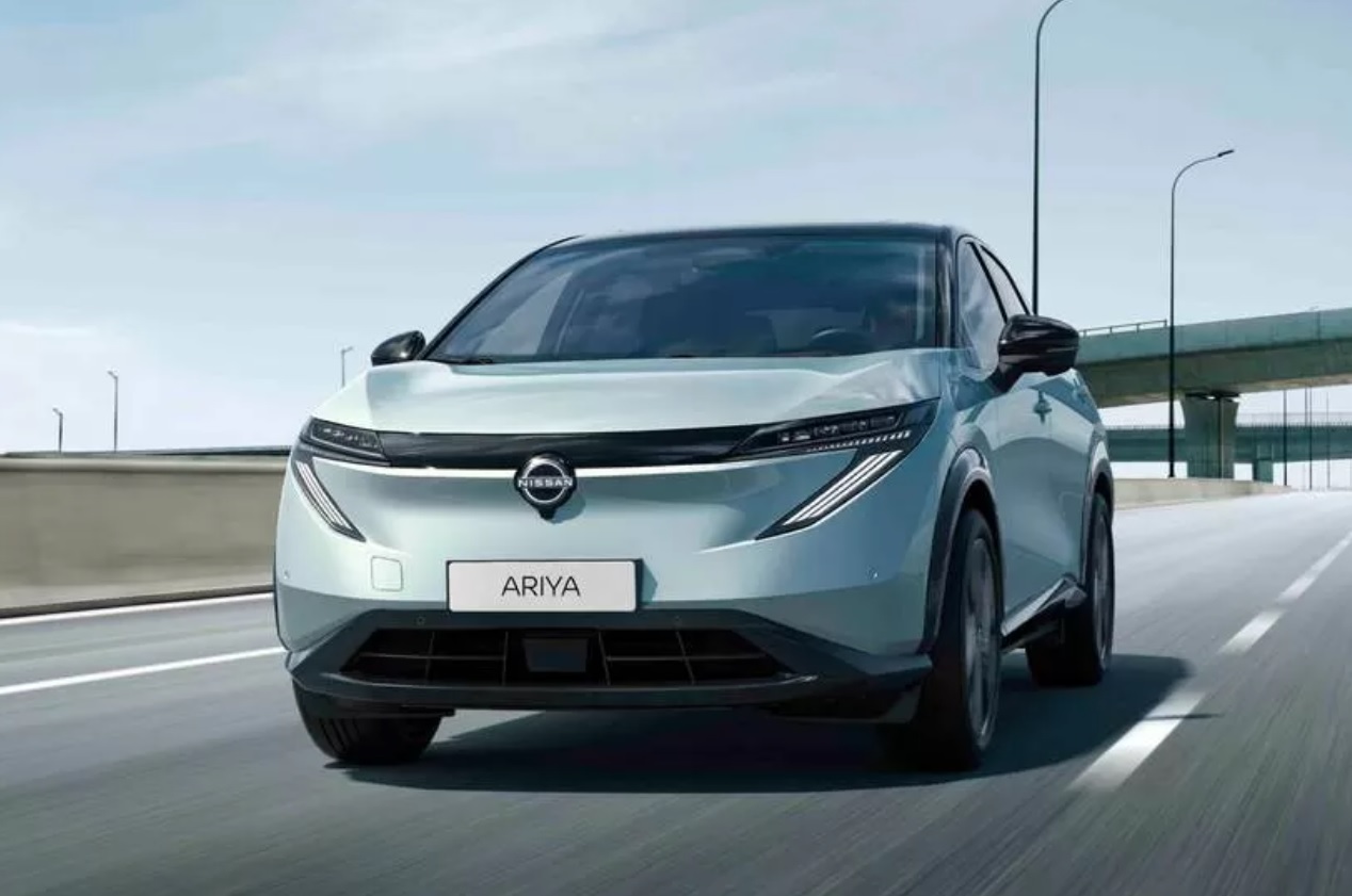 Від 58 840 євро: оновлений Nissan Ariya прибув до Європи